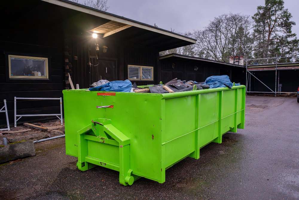 residential dumpster